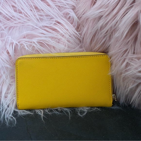 Michael Kors Wristlet Wallet - Picture 3 of 4